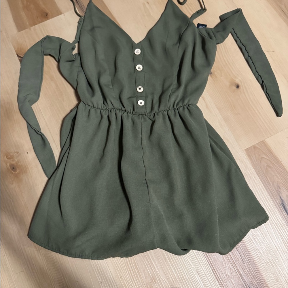 Rue21 Olive Green Button-Front Romper with Tie Straps